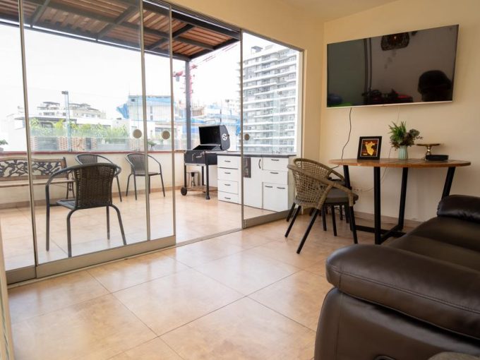 Area social privada de dúplex en venta en Miraflores