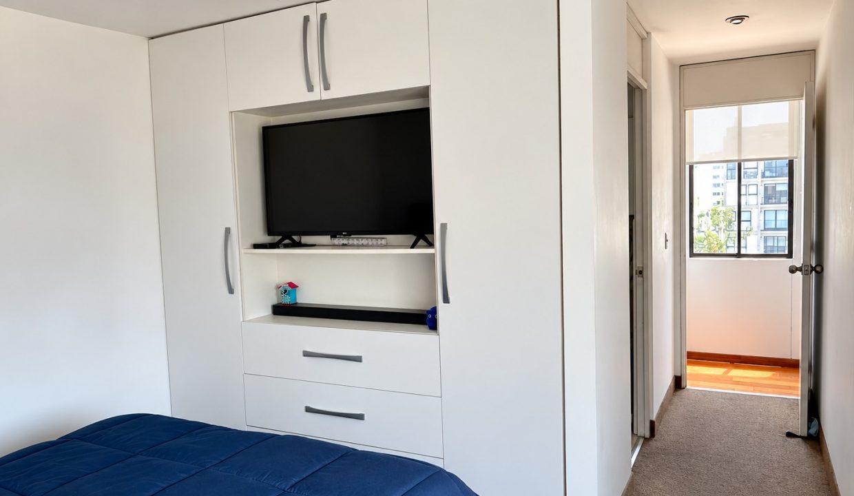 13- dormitorio vista 2